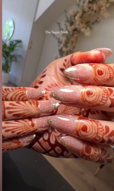 Golden Mehndi